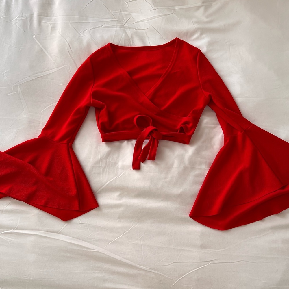 CROPPED BLOUSE BUNDLE